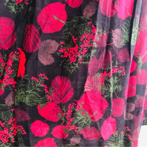 Vintage Orvis Pleated Skirt Colorful Botanical Winter Floral Midi Length Pockets - Picture 15 of 15